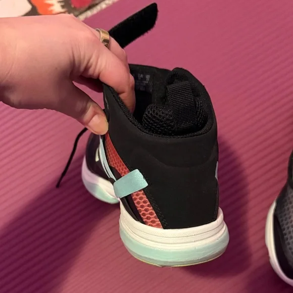 Women's Devotion XT Mid Top Training Shoe sz 9 - Picture 3 of 6